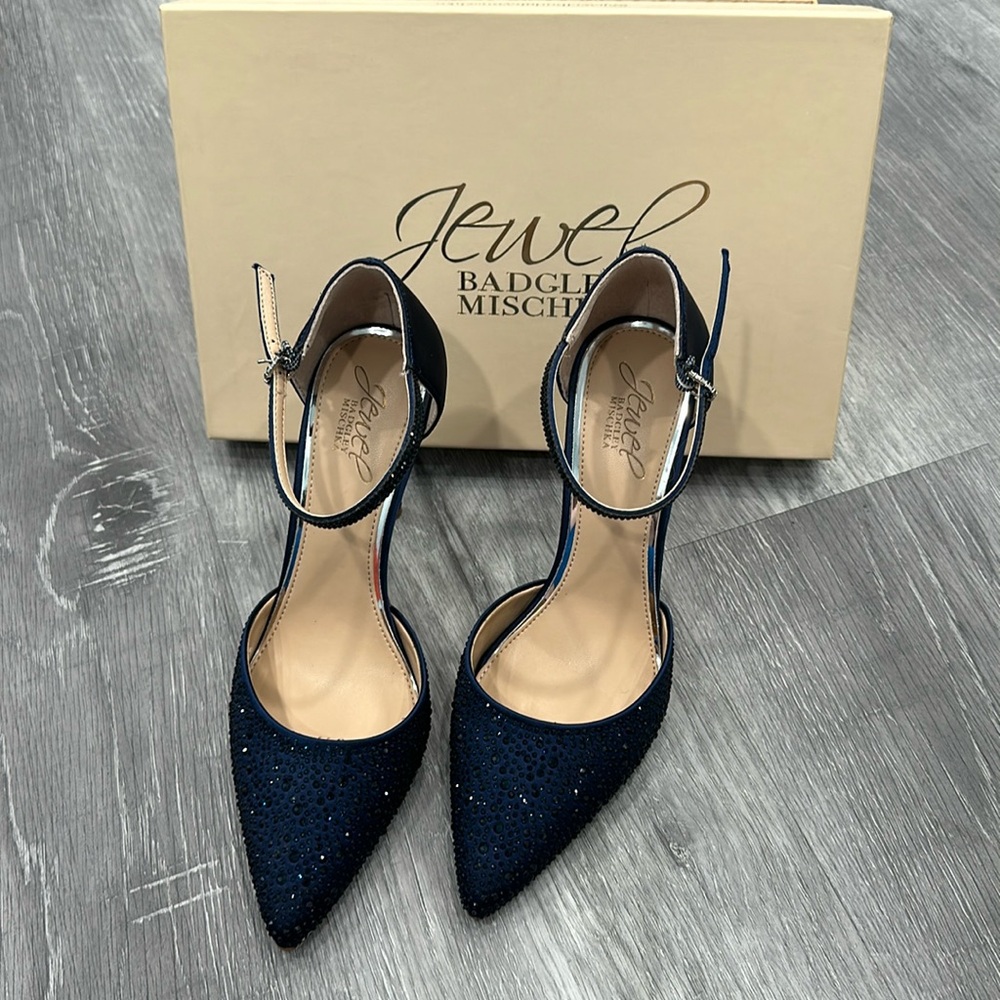 Navy Jewel Badgley Mischka Women's Jailene Stiletto Evening Pumps, size 7.5